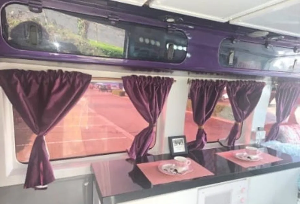 Renault conversion double bed and single at frort 2010