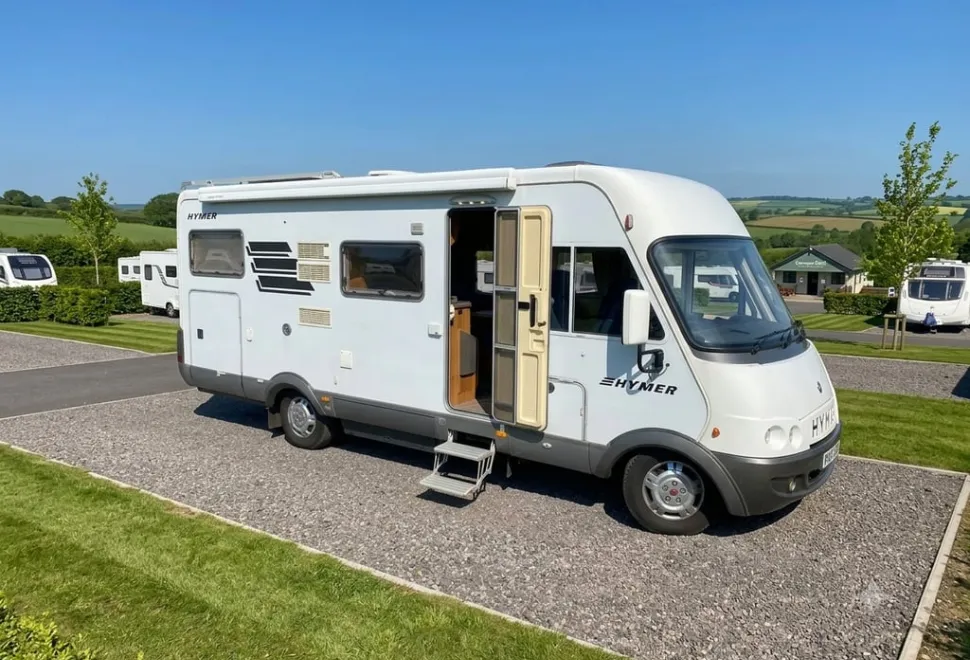 Fiat Hymer B644 2001