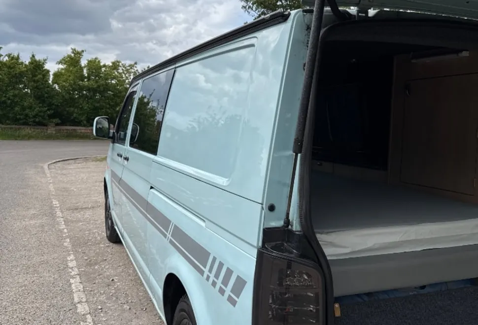 Volkswagen T3 Transporter T30 130 TDI LWB 2004