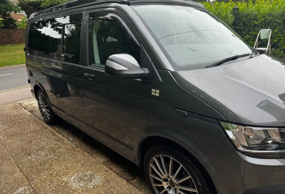 Volkswagen T6.1 TRANSPORTER T28 HIGHLINE 2020