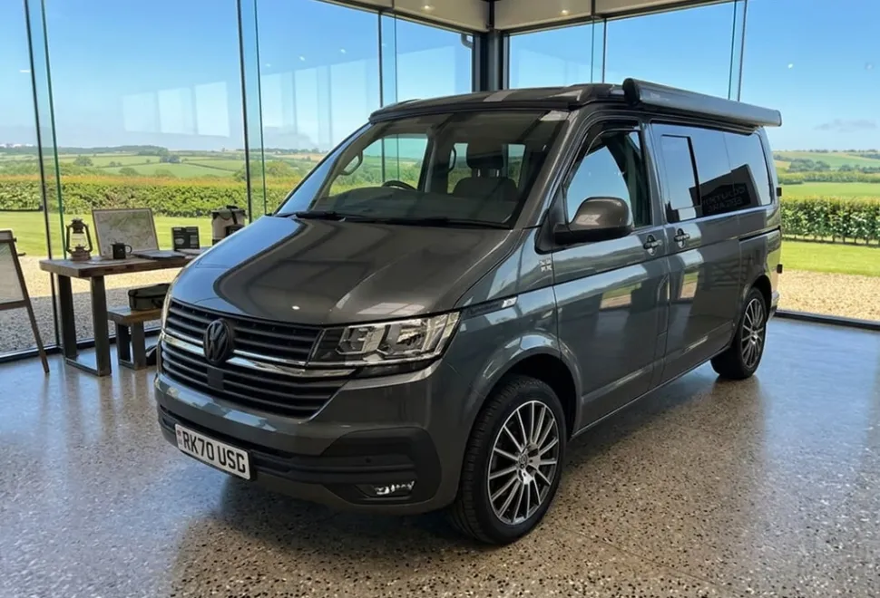 Volkswagen T6.1 TRANSPORTER T28 HIGHLINE 2020