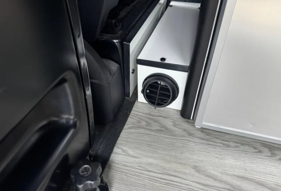 Volkswagen T6.1 TRANSPORTER T28 HIGHLINE 2020
