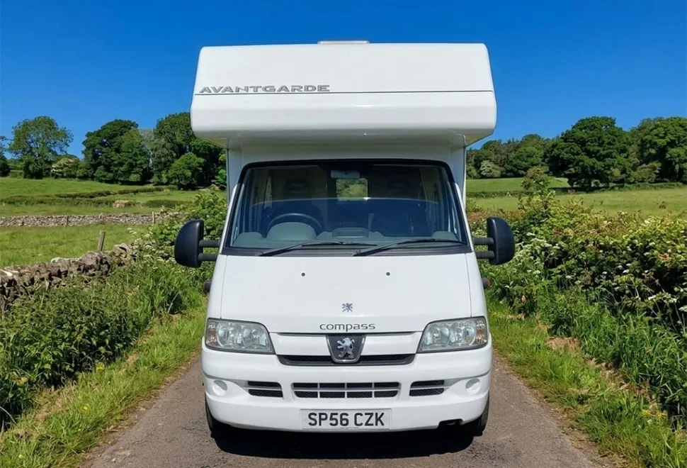 Compass Avantgard 2006