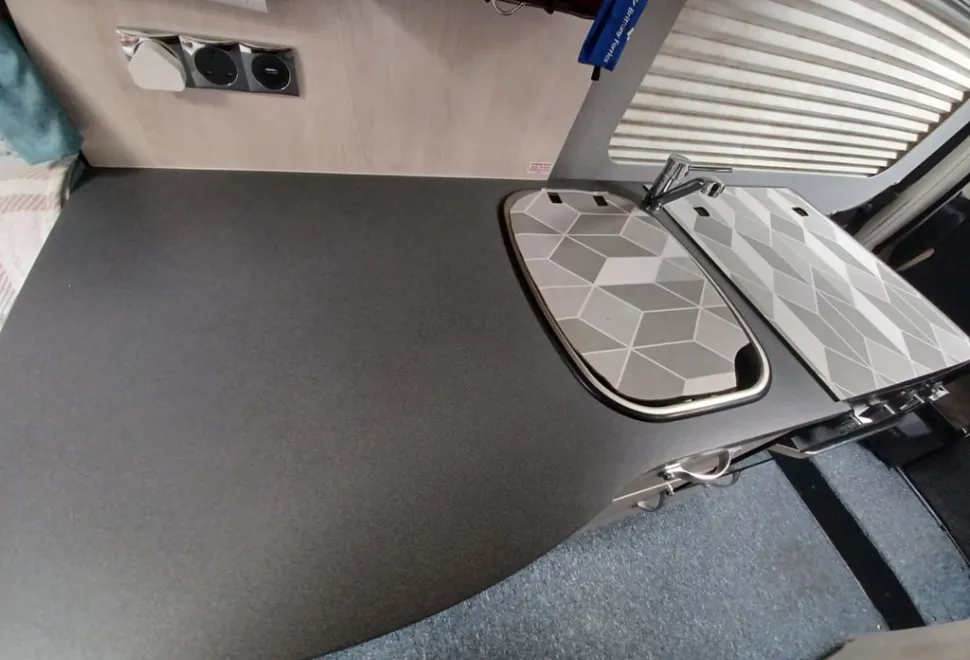 Auto-Sleepers warwick XL 2021