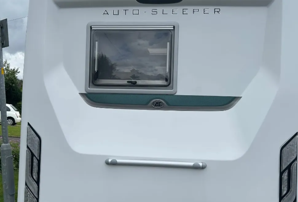Autosleeper Broadway EK TB LD 2019