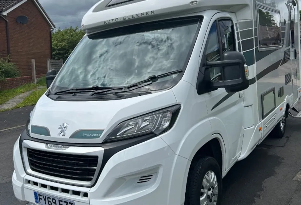 Autosleeper Broadway EK TB LD 2019