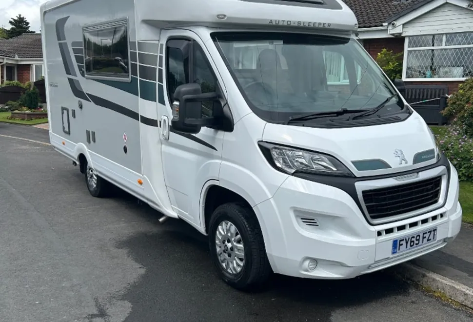 Autosleeper Broadway EK TB LD 2019