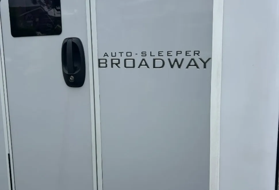 Autosleeper Broadway EK TB LD 2019