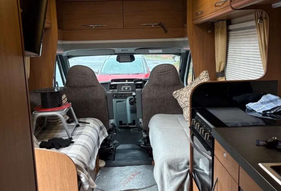 Auto-Trail Tribute 715 2014