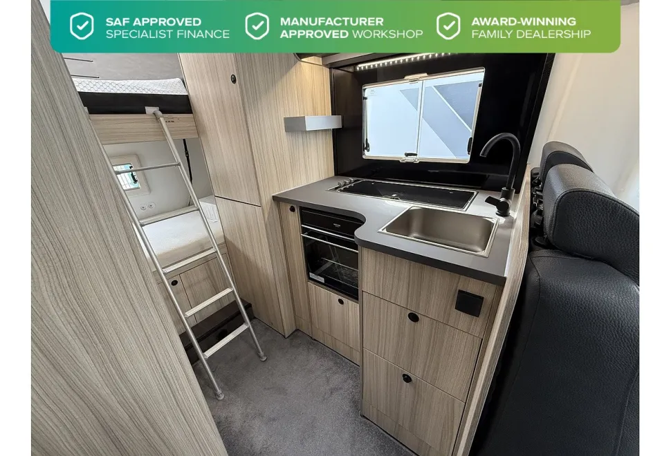 Sun Living A Series 70DK 2025