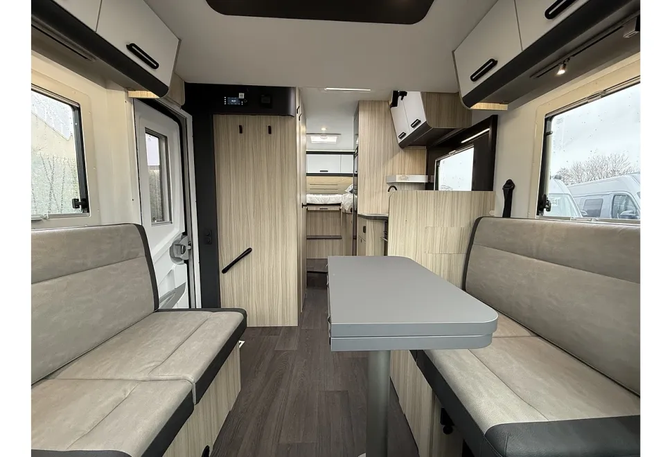 Sun Living S Series 72DL 2025