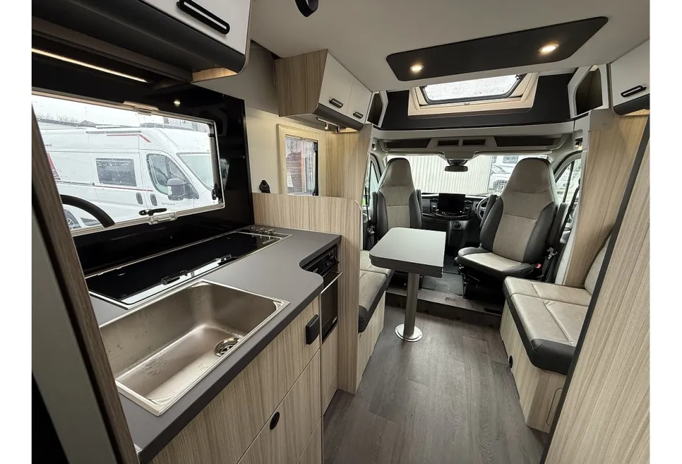 Sun Living S Series 72DL 2025