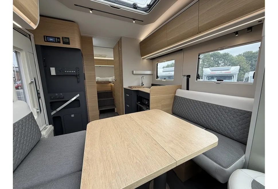 Adria Coral 670DL 60th Anniversary Edition 2026