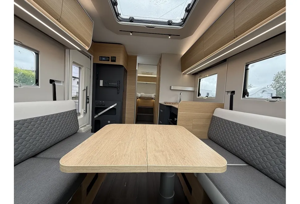 Adria Coral 670DL 60th Anniversary Edition 2026