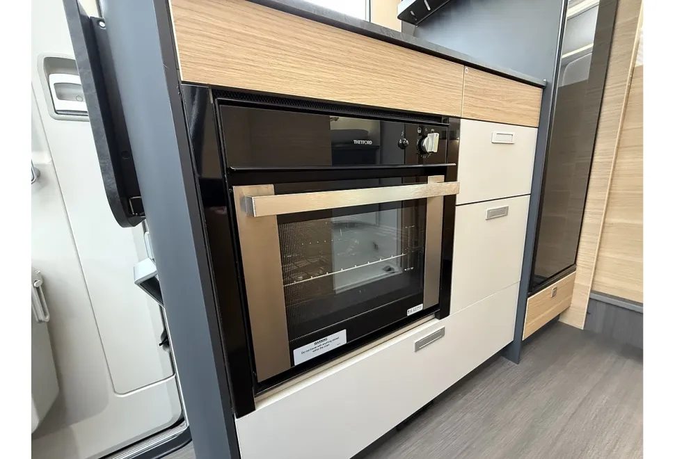 Adria Coral 600 SL 2023