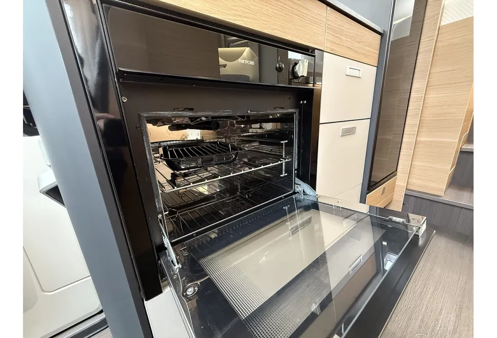 Adria Coral 600 SL 2023