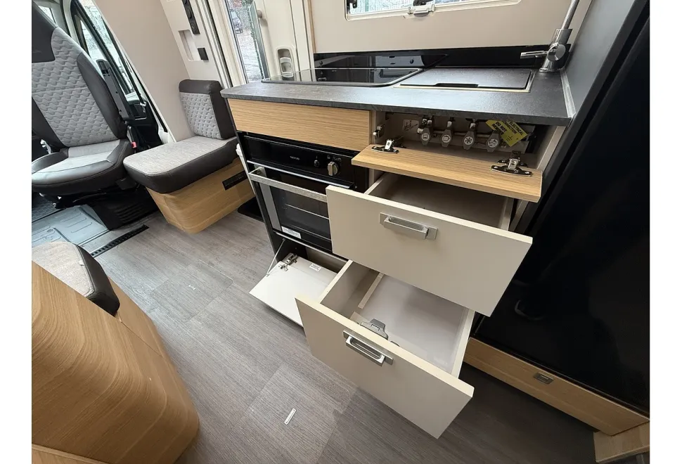 Adria Coral 600 SL 2023