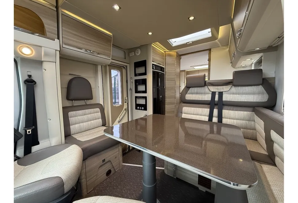 Adria Matrix Plus 670 SC  2016