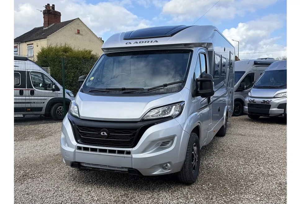 Adria Compact DL Supreme 2022