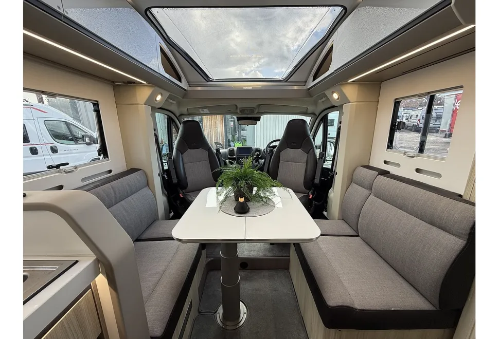 Adria Compact DL Supreme 2022