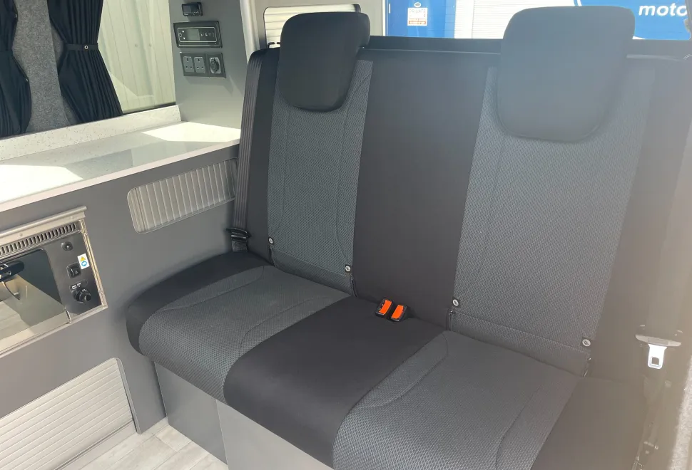 Volkswagen Camper Revolution Ricos 2021