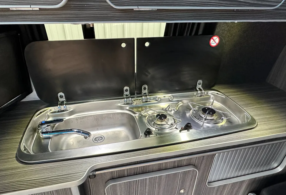 Volkswagen Camper VAN HAVEN CONVERSION 2014