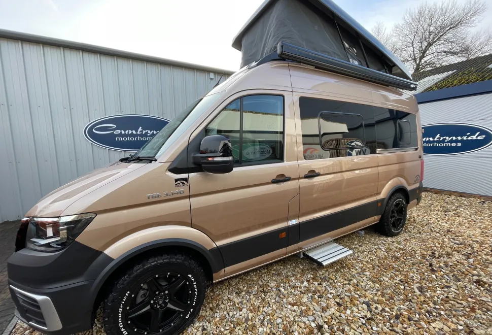 Hillside Leisure Hopton RS ELEVATING ROOF MODEL 2026