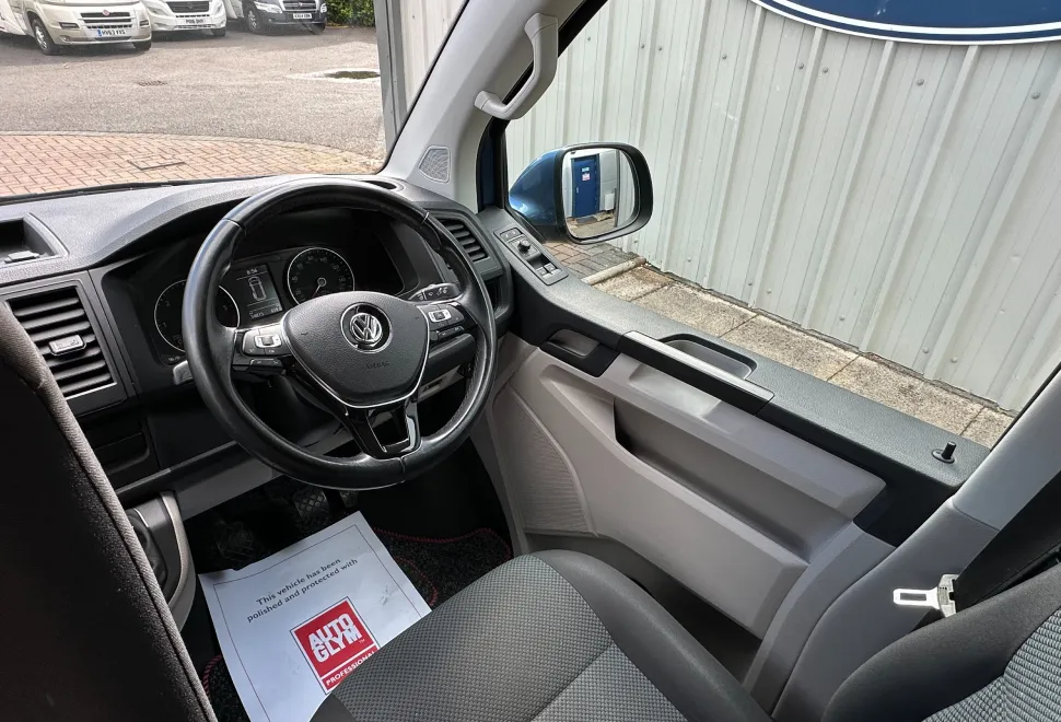 Volkswagen Camper by FUNKY DUBZ - 5 SEAT BELTS  2019