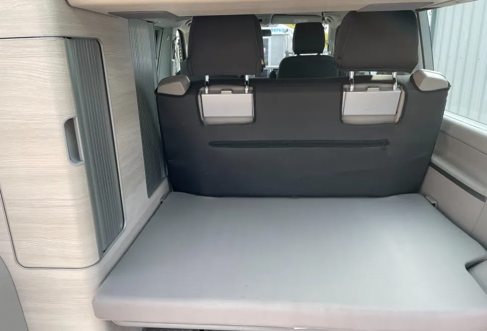 Volkswagen California COAST DSG - LEFT HAND DRIVE  2025