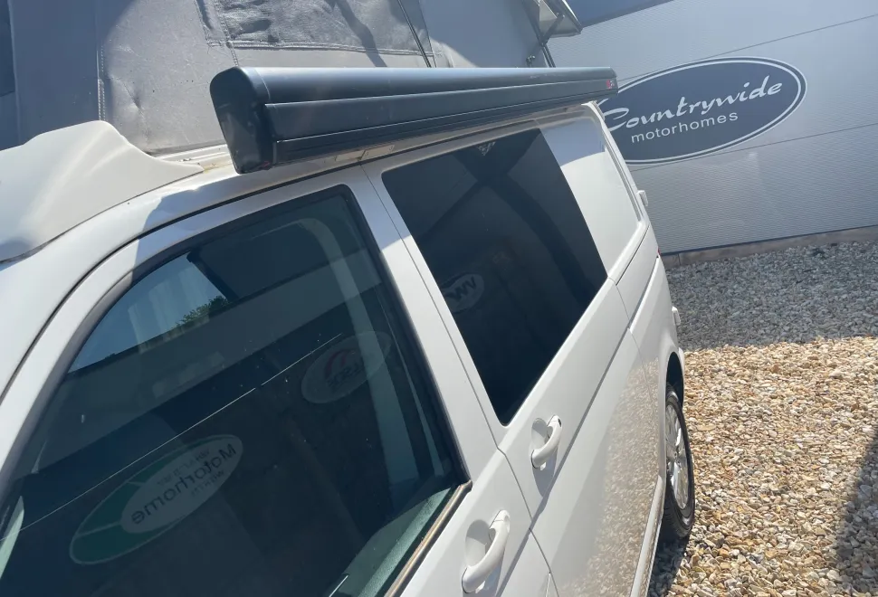 Volkswagen Transporter  VANGUARD CONVERSION  2014