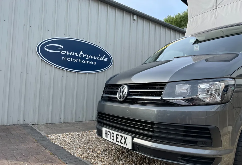Volkswagen California COAST DSG - LEFT HAND DRIVE  2025