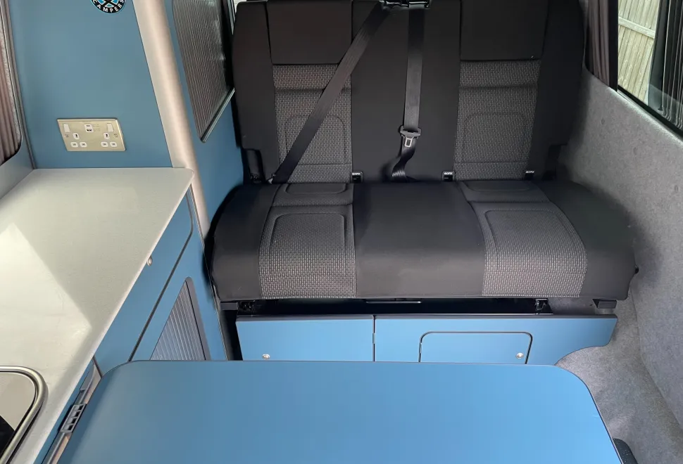 Volkswagen Camper Highline LWB by BATH CAMPERS 2021