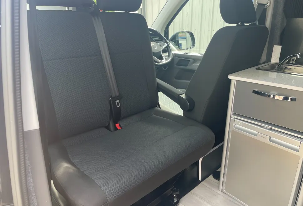 Volkswagen Camper Revolution Ricos 2021