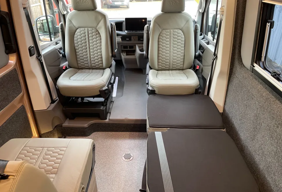 Hillside Leisure Hopton RS ELEVATING ROOF MODEL 2026