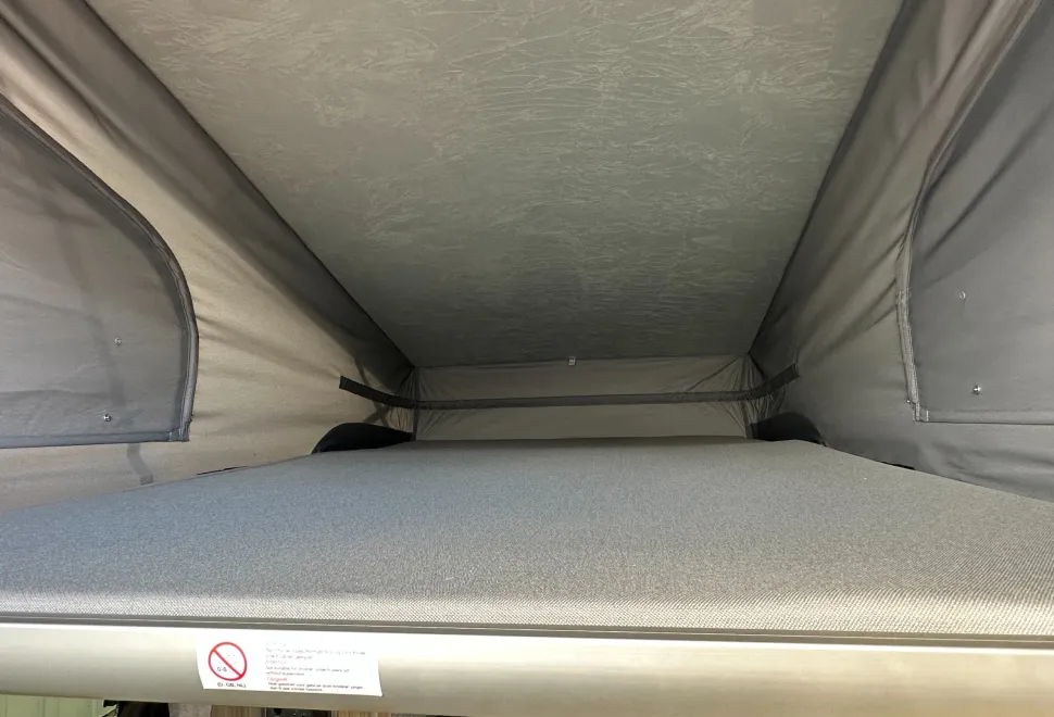 Volkswagen Camper by FUNKY DUBZ - 5 SEAT BELTS  2019