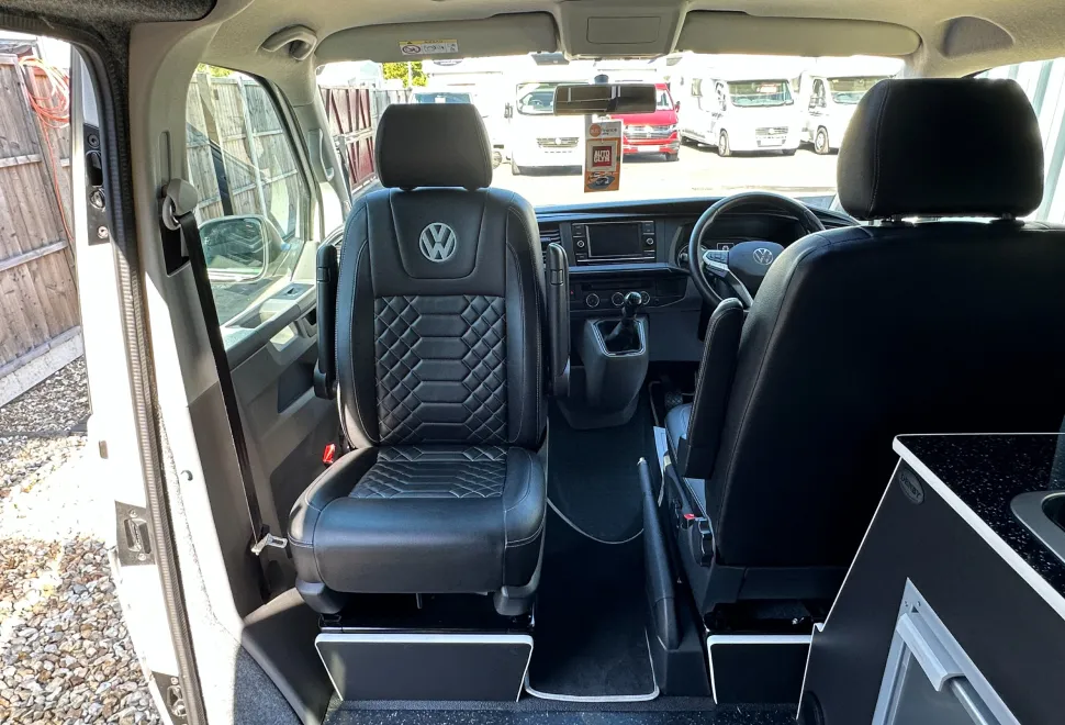 Volkswagen Camper BY DENBY 2021