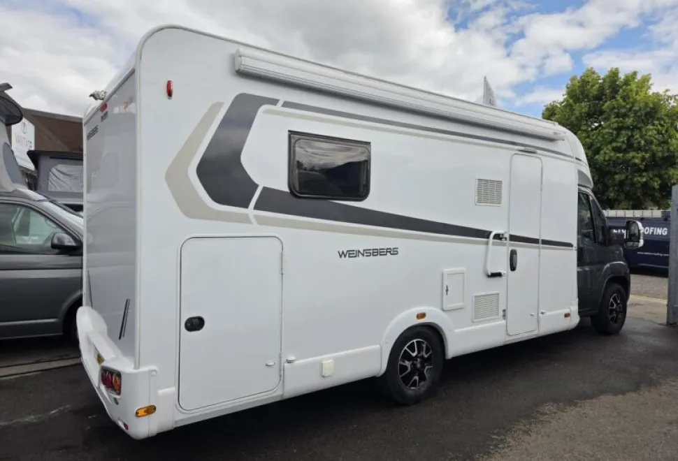 Weinsberg  Carasuite Compact 700MX 