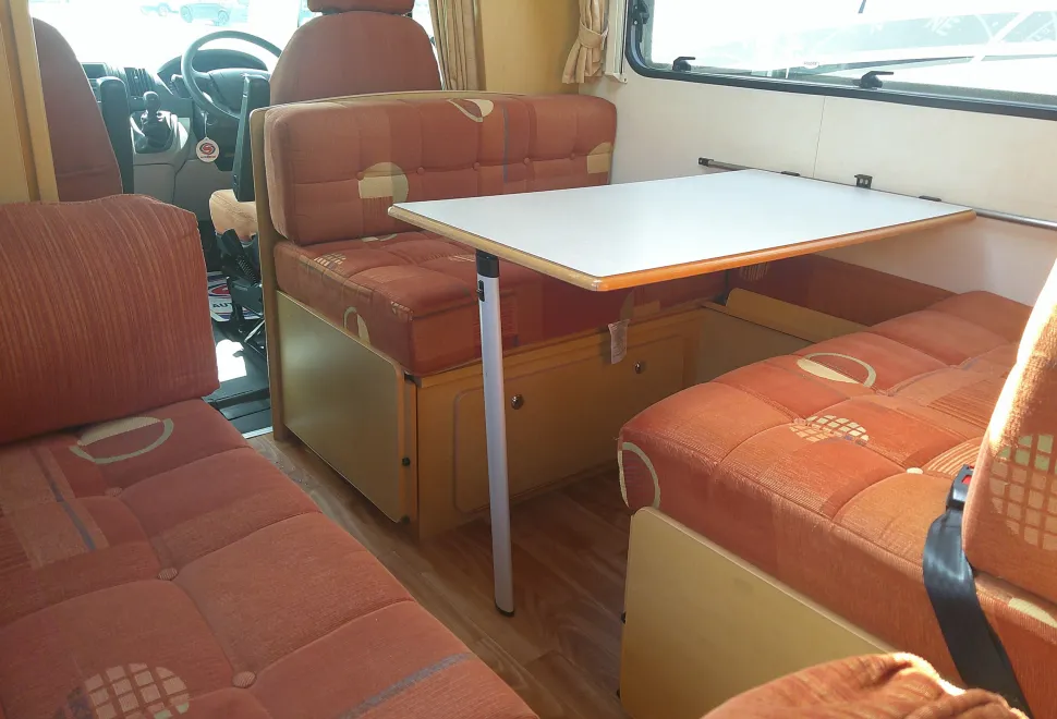 Elddis Autoquest 100  2007