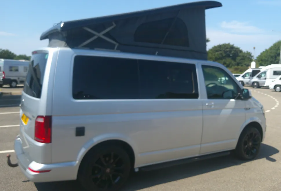 Volkswagen Transporter Stowford Conversion 2017