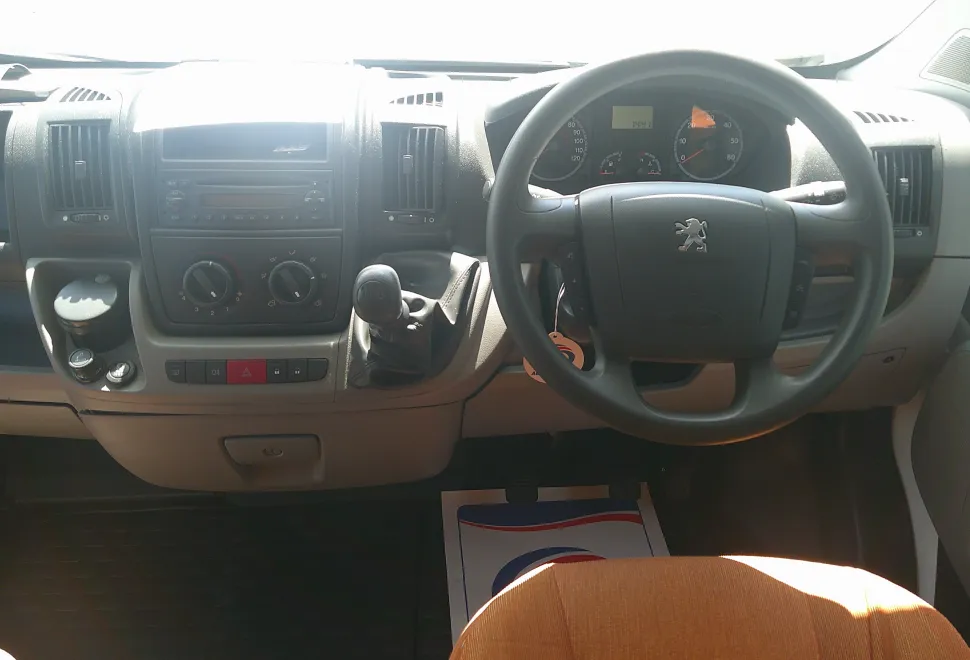 Elddis Autoquest 100  2007