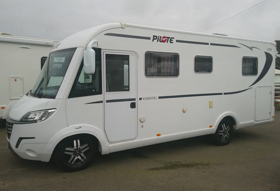 Pilote Essentiel G700 2017
