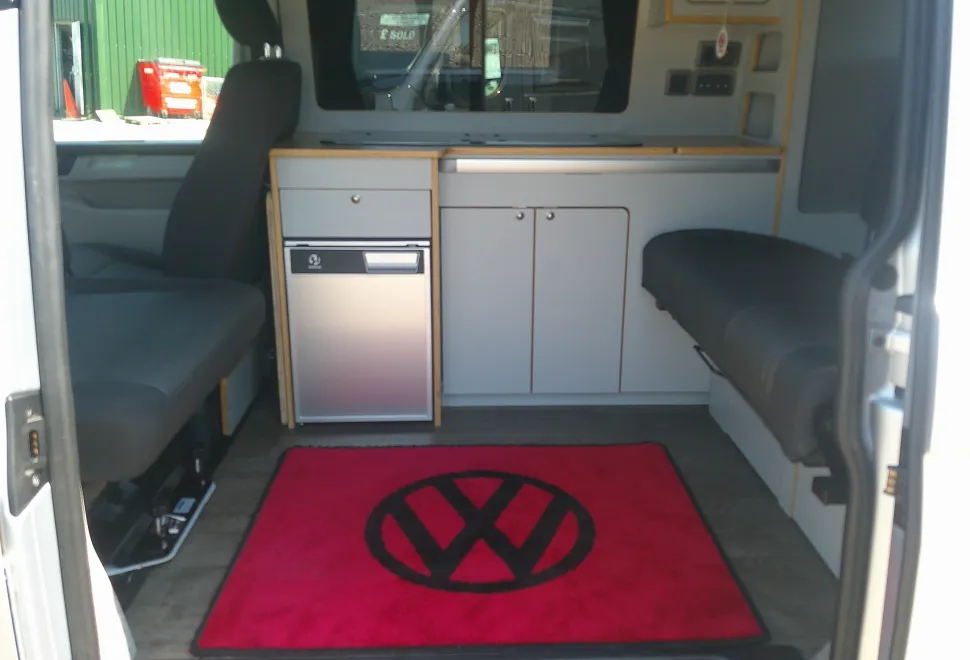 Volkswagen Transporter Stowford Conversion 2017