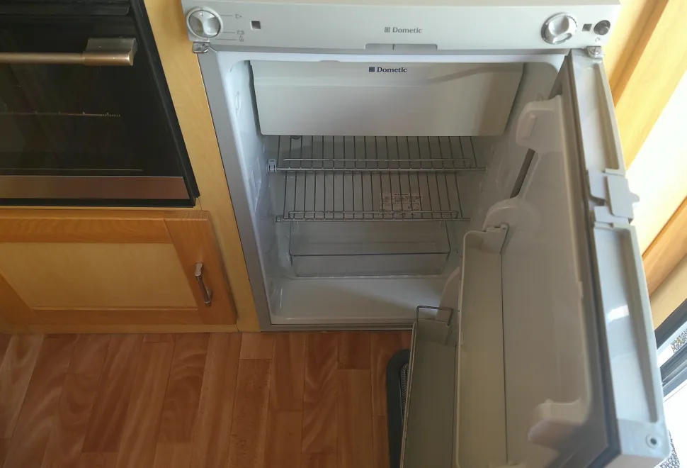 Elddis Autoquest 100  2007
