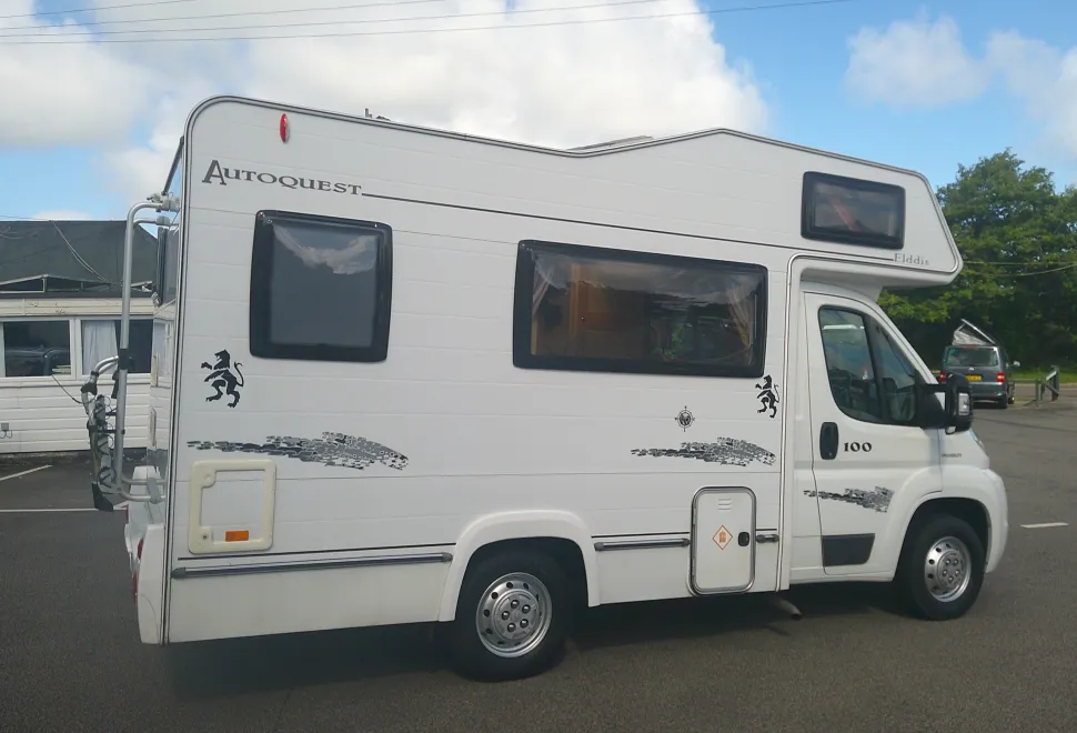 Elddis Autoquest 100  2007