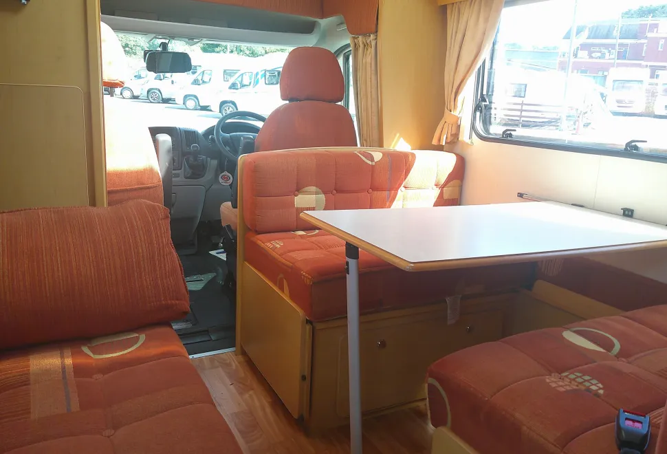 Elddis Autoquest 100  2007