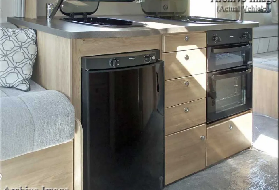 Elddis Autoquest 196 Peugeot Boxer 2019