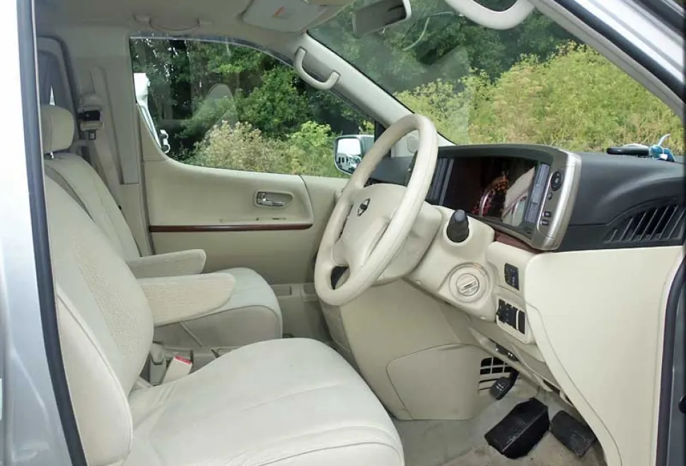 Nissan Elgrand Campervan Conversion 2020
