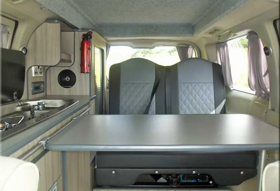 Nissan Elgrand Campervan Conversion 2020