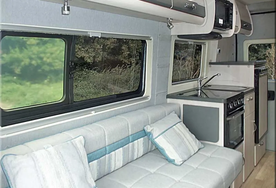 Auto-Sleepers Symbol Peugeot Boxer 2018