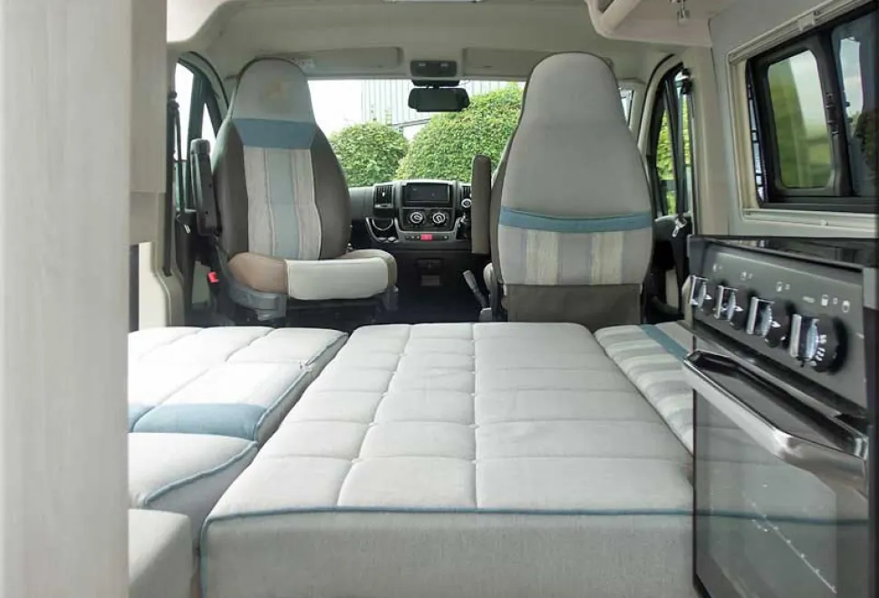 Auto-Sleepers Symbol Peugeot Boxer 2018